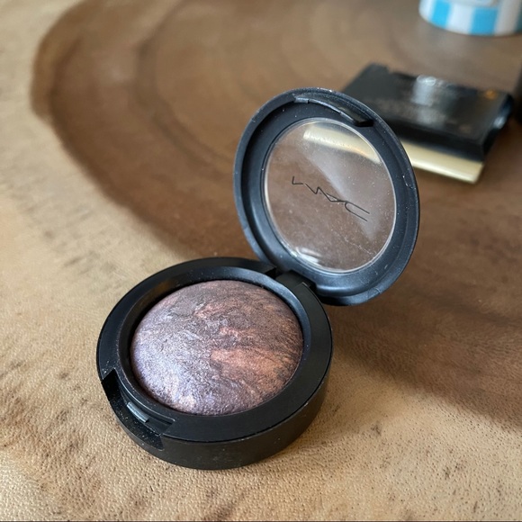 Makeup Bundle - Picture 7 of 11